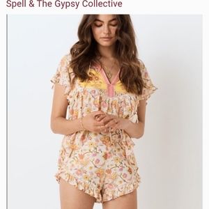 Nwt Spell & the gypsy portabello road set